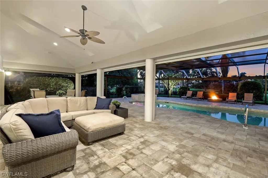 4287 Silver Fox Drive Naples FL 34119