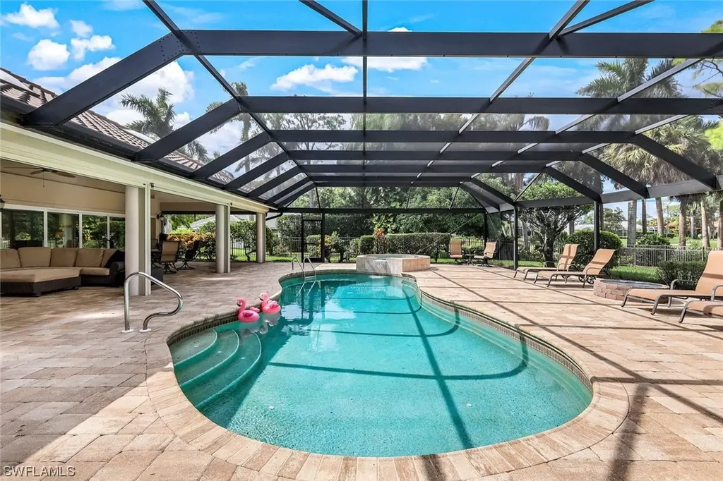 4287 Silver Fox Drive Naples FL 34119