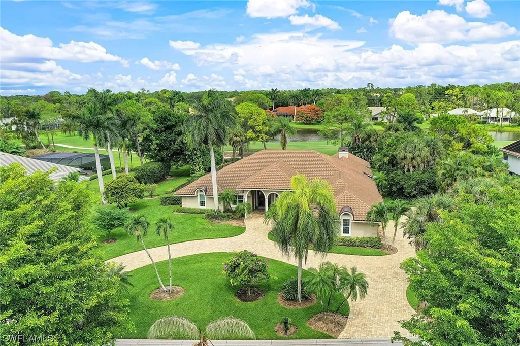 4287 Silver Fox Drive Naples FL 34119