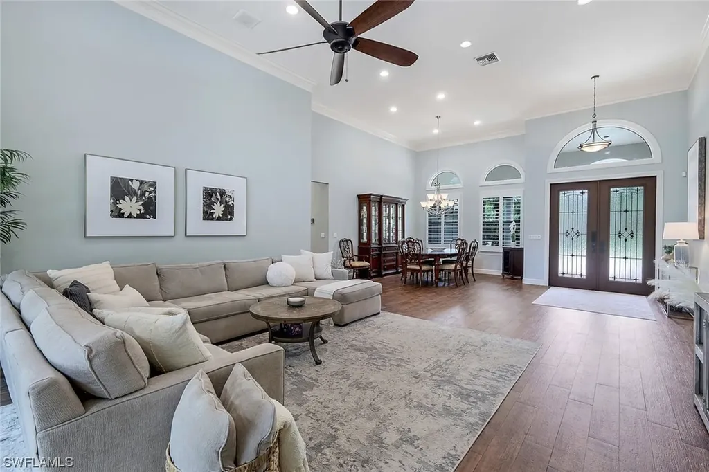4287 Silver Fox Drive Naples FL 34119