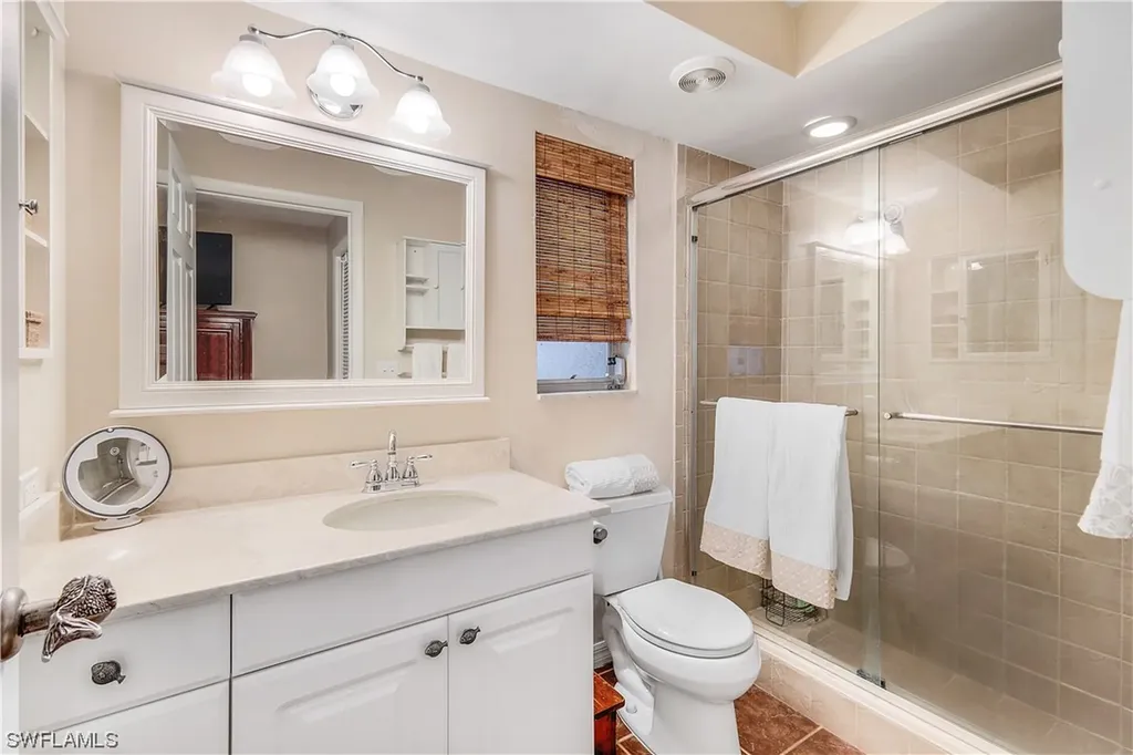 660 Pompano Drive Naples FL 34110