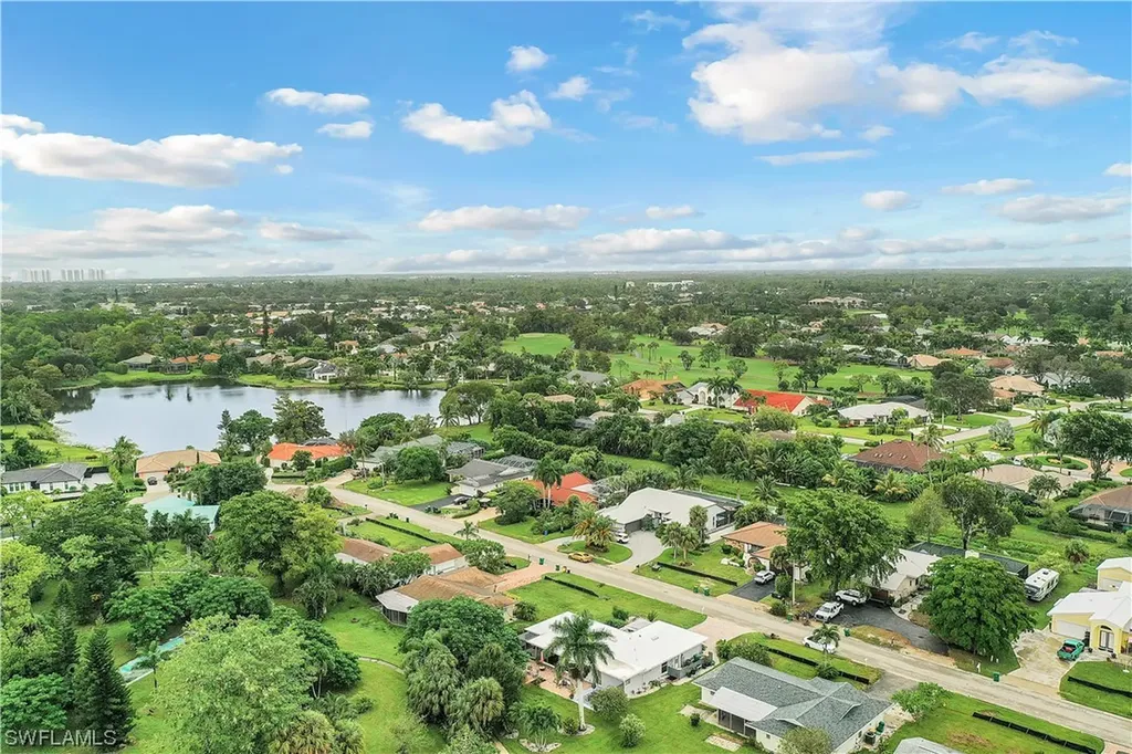 660 Pompano Drive Naples FL 34110