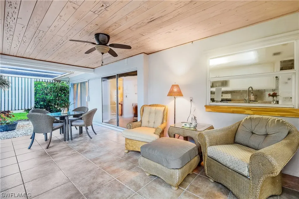 660 Pompano Drive Naples FL 34110
