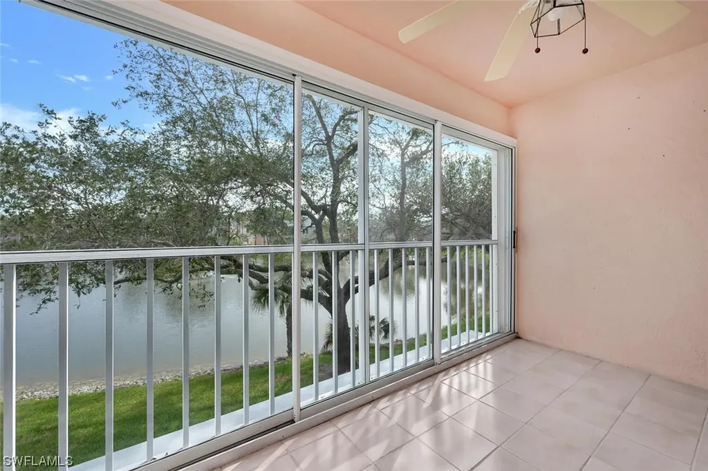 760 Wiggins Lake Drive Naples FL 34110