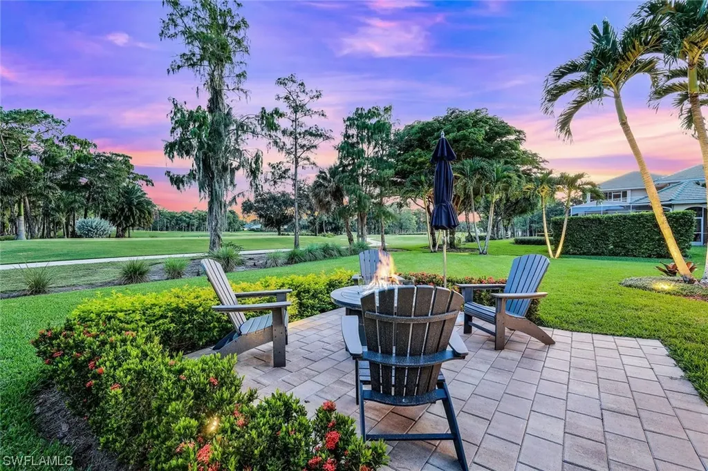 4624 Pond Apple Drive N Naples FL 34119