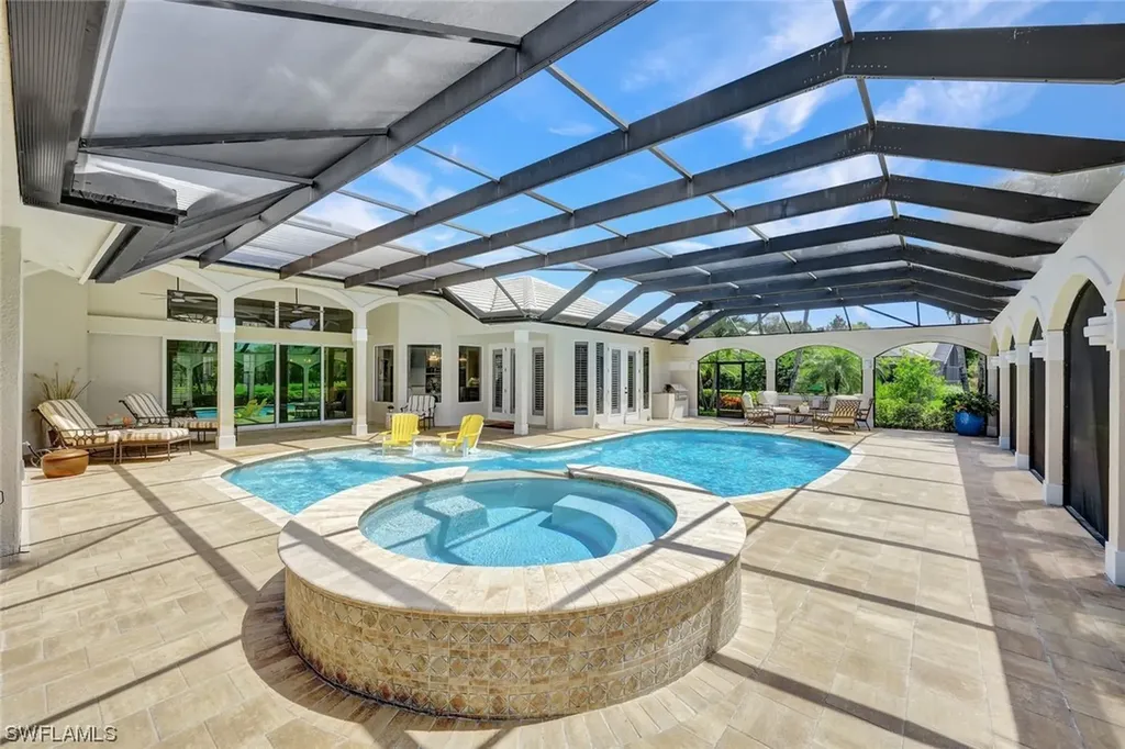 4624 Pond Apple Drive N Naples FL 34119