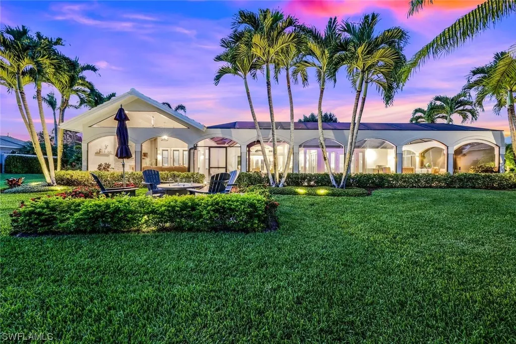 4624 Pond Apple Drive N Naples FL 34119