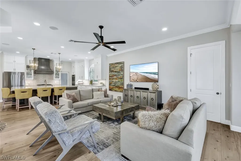 4624 Pond Apple Drive N Naples FL 34119
