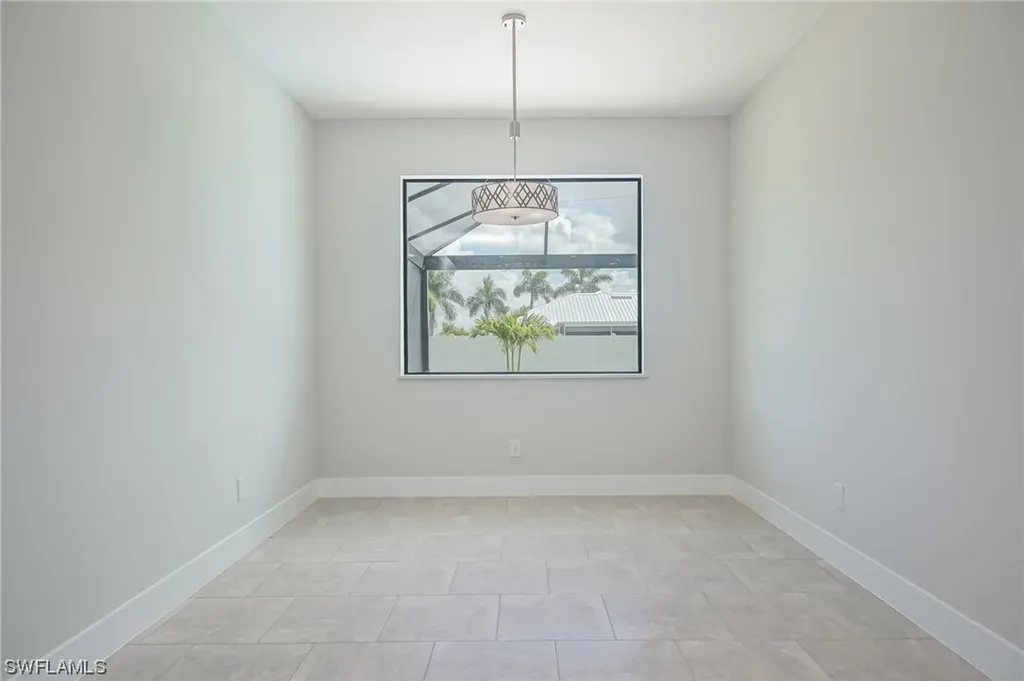 4141 SW 9th Place Cape Coral FL 33914