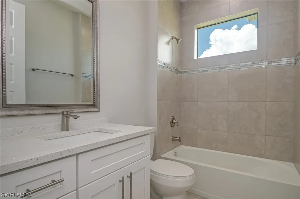 4141 SW 9th Place Cape Coral FL 33914