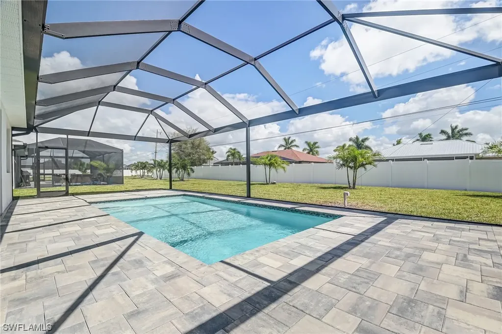 4141 SW 9th Place Cape Coral FL 33914