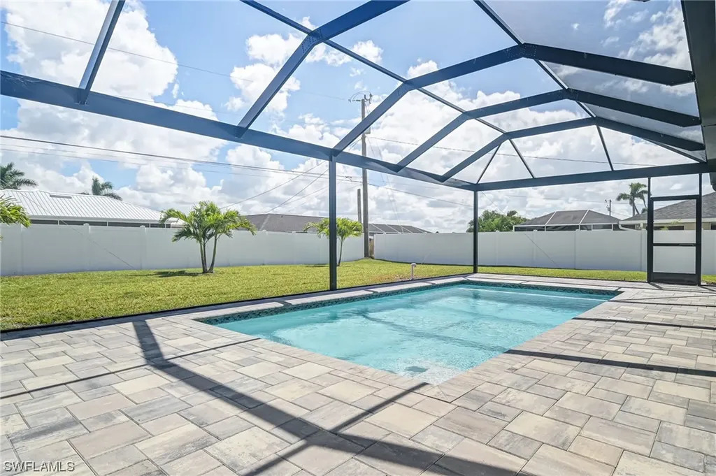 4141 SW 9th Place Cape Coral FL 33914