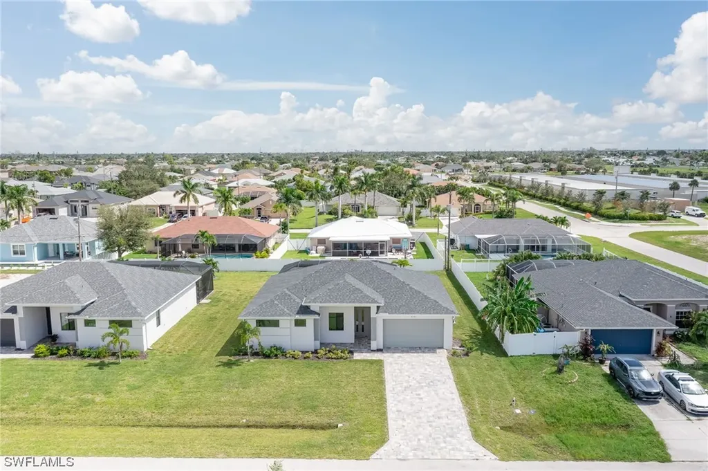 4141 SW 9th Place Cape Coral FL 33914