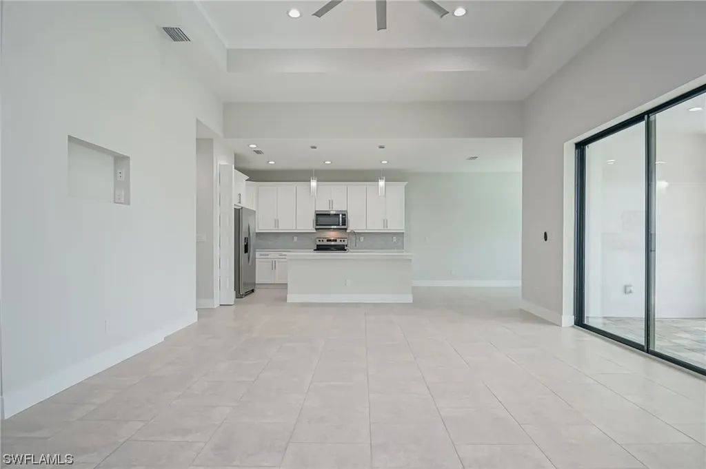4141 SW 9th Place Cape Coral FL 33914