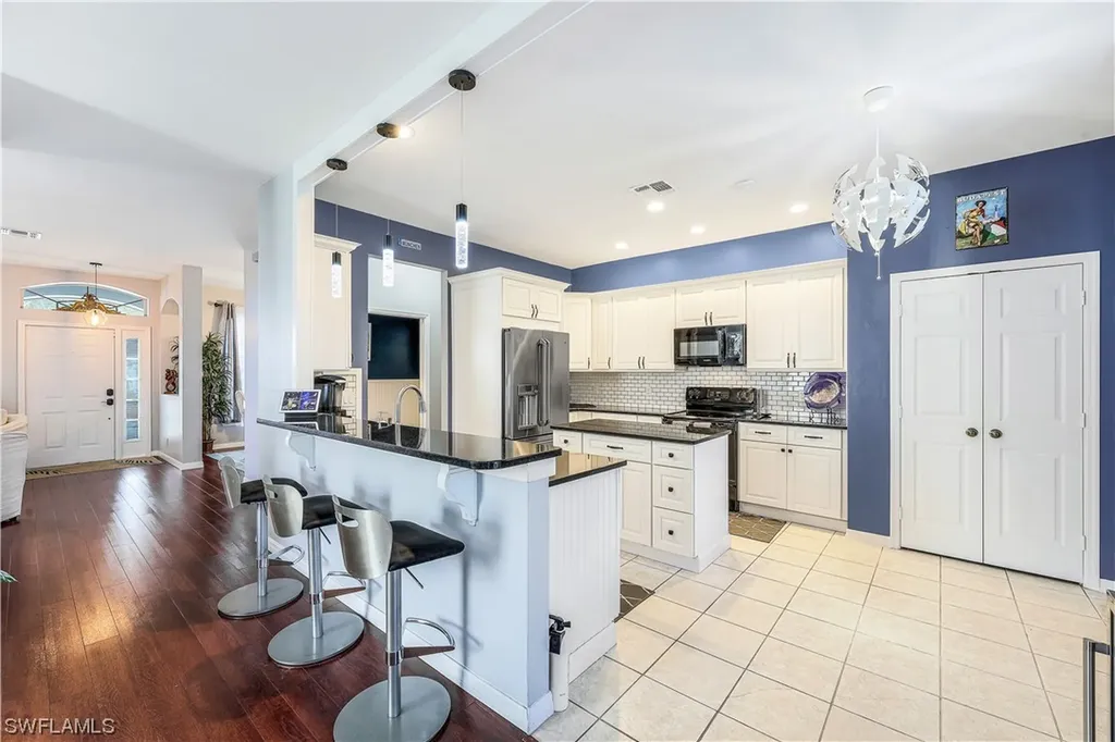 9020 Pittsburgh Boulevard Fort Myers FL 33967