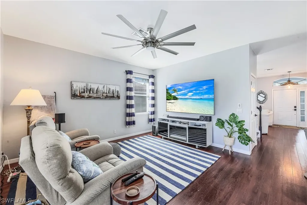 9020 Pittsburgh Boulevard Fort Myers FL 33967