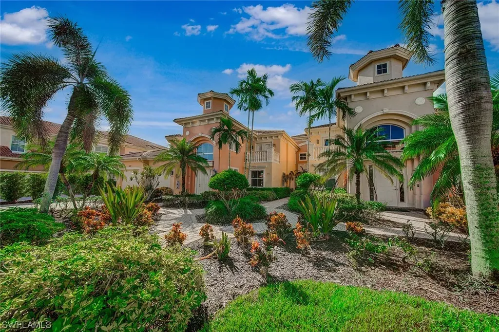Naples FL, 509 Avellino Isle Circle, Unit 37101