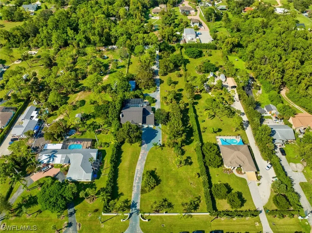 6173 Star Grass Lane Naples FL 34116