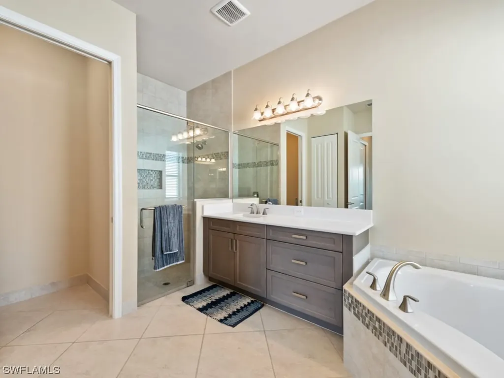 4314 Aurora Street Naples FL 34119