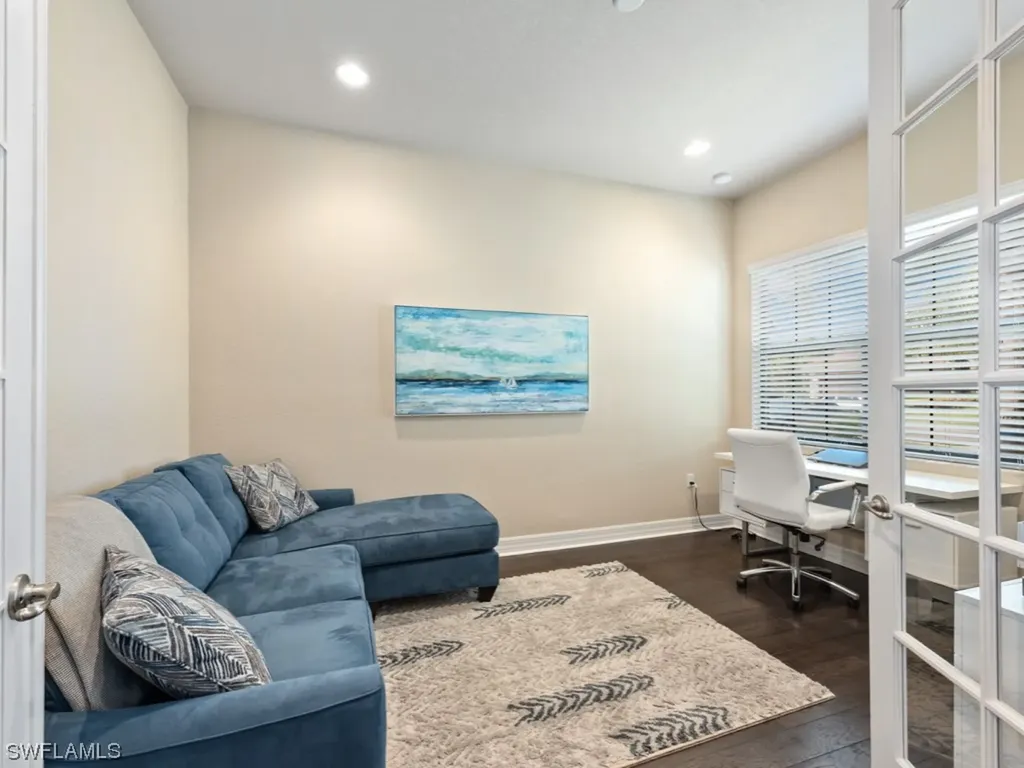 4314 Aurora Street Naples FL 34119