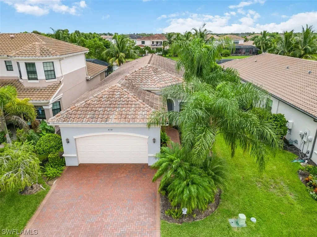 4314 Aurora Street Naples FL 34119