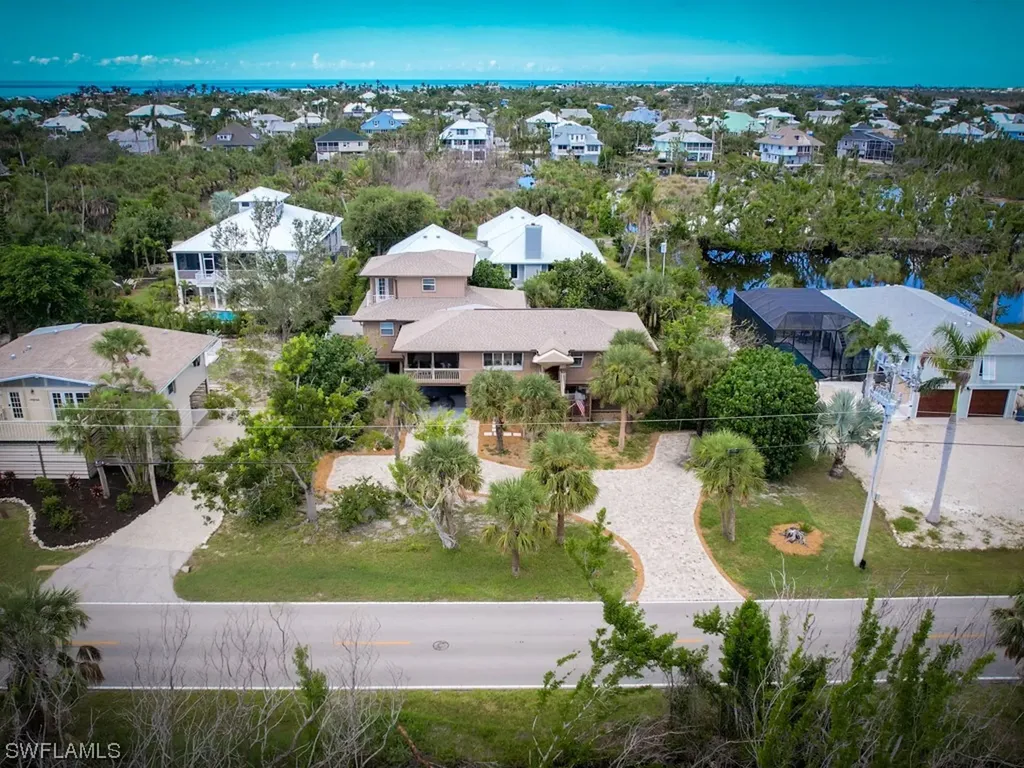 579 Rabbit Road Sanibel FL 33957