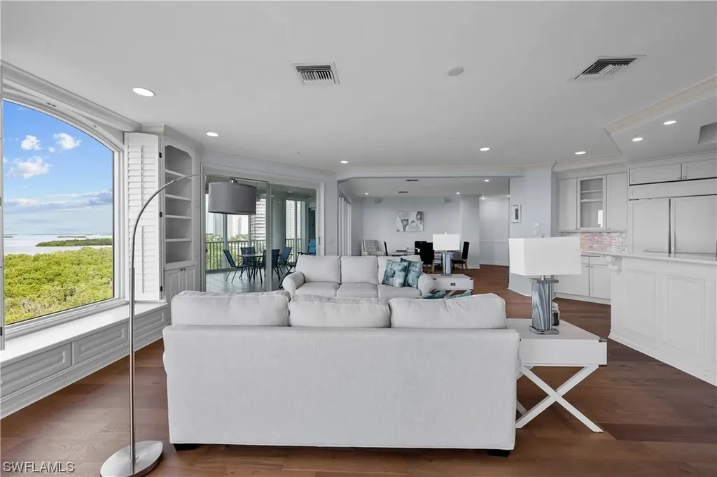 4811 Island Pond Court Bonita Springs FL 34134
