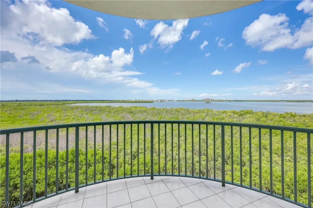4811 Island Pond Court Bonita Springs FL 34134
