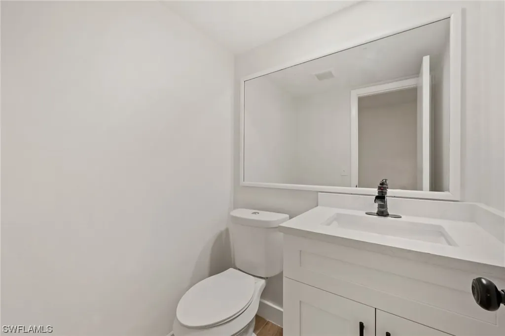 1470 Park Shore Circle Fort Myers FL 33901