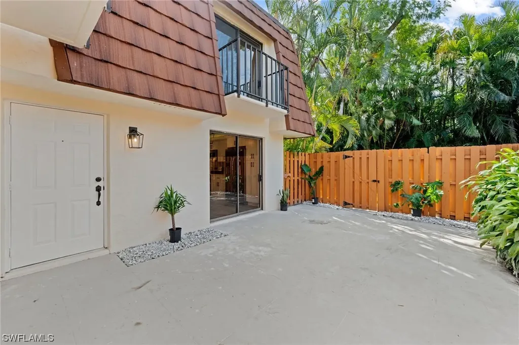 1470 Park Shore Circle Fort Myers FL 33901