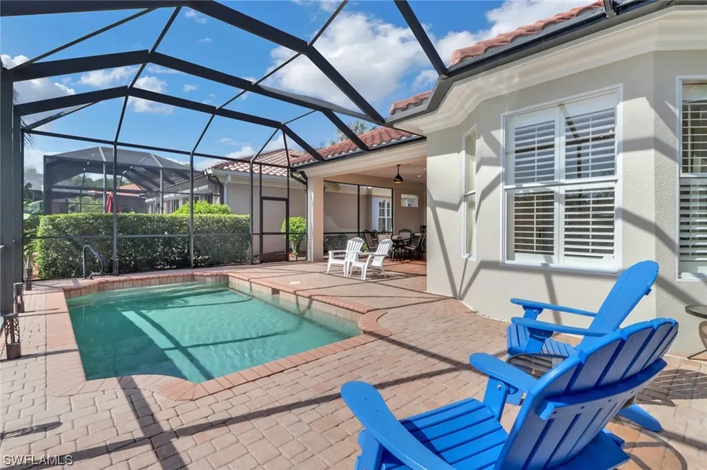 967 Fountain Run Naples FL 34119