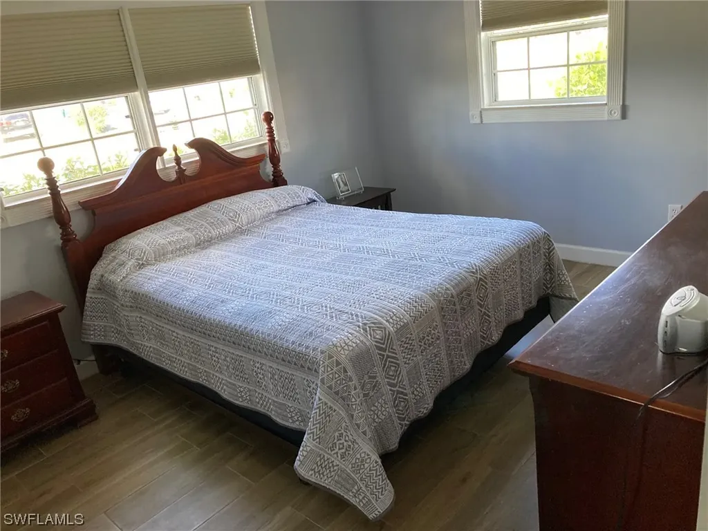 3338 Poinciana Street Naples FL 34105