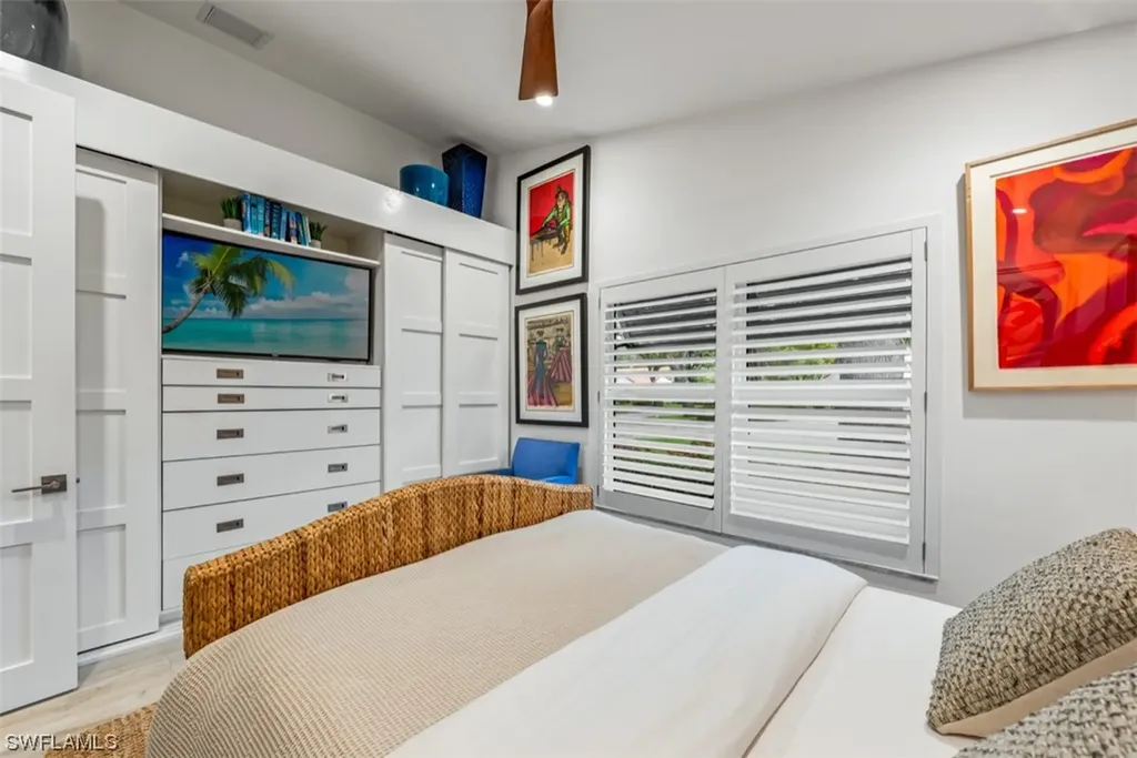 743 Reef Point Circle Naples FL 34108
