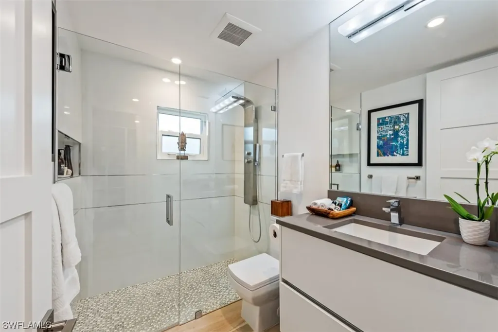 743 Reef Point Circle Naples FL 34108