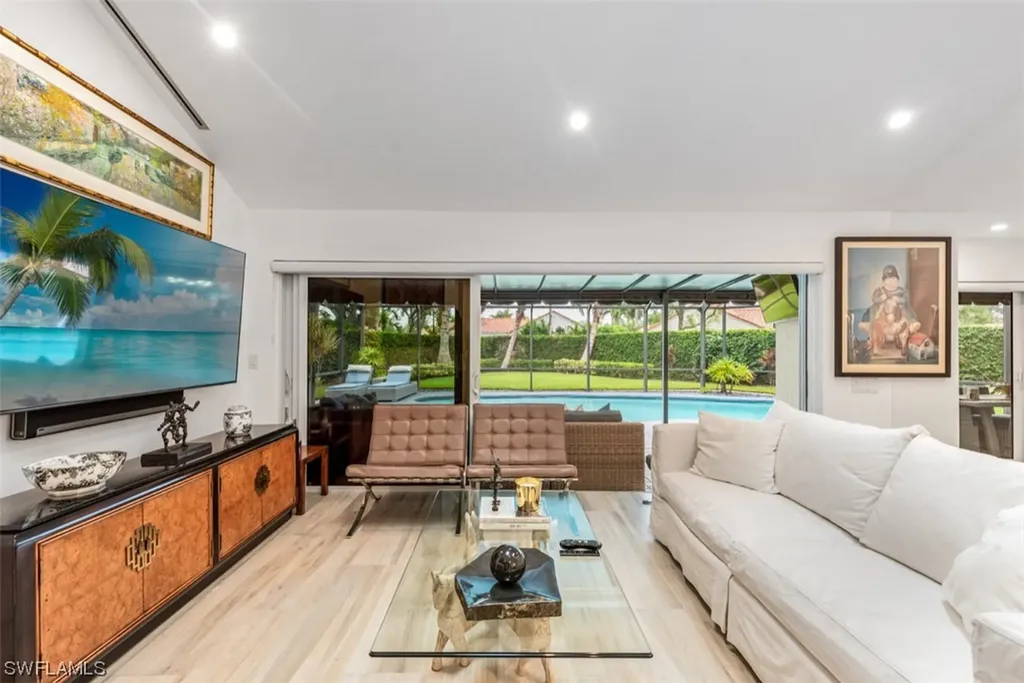 743 Reef Point Circle Naples FL 34108