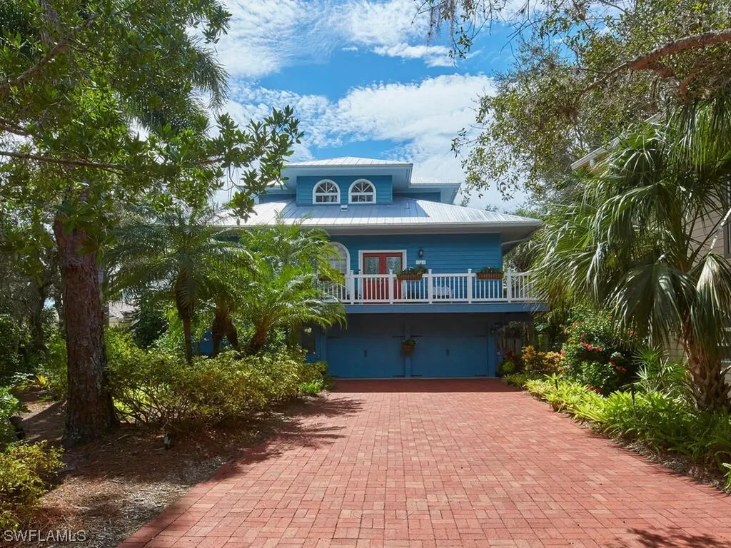 3814 Survey Circle Bonita Springs FL 34134
