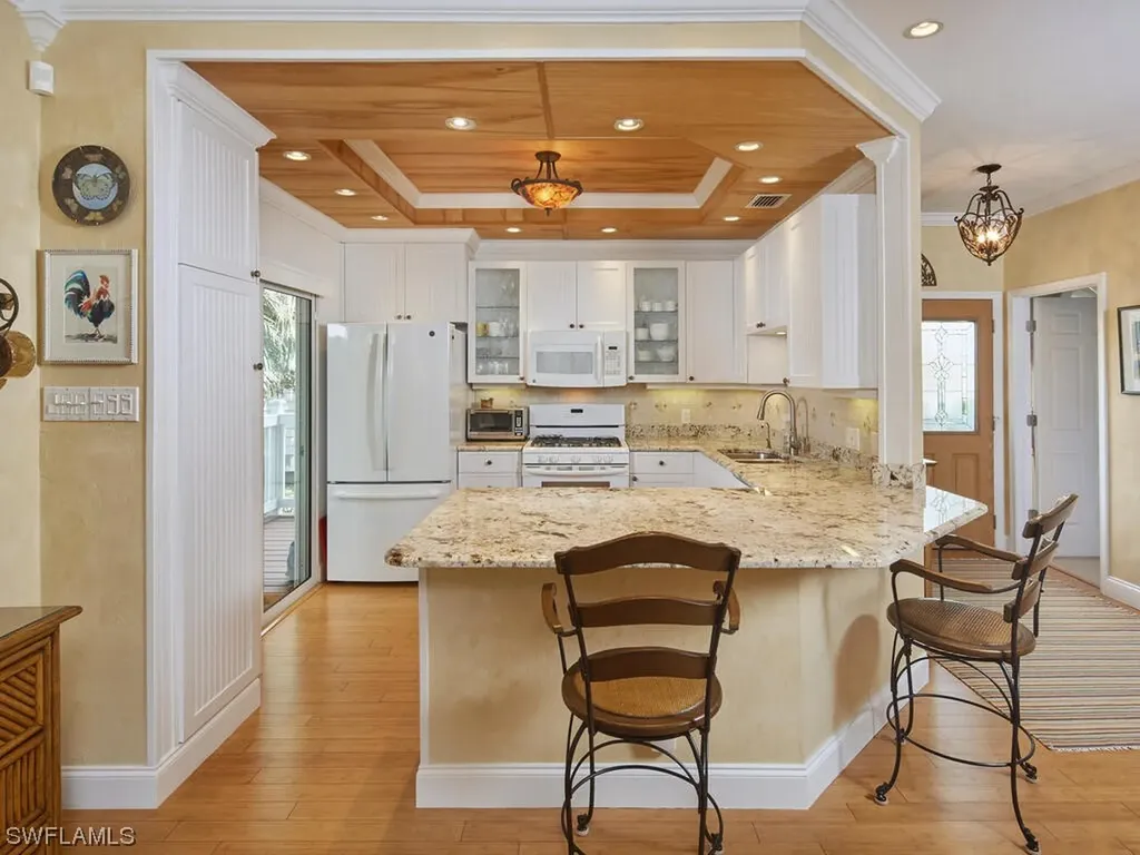 3814 Survey Circle Bonita Springs FL 34134