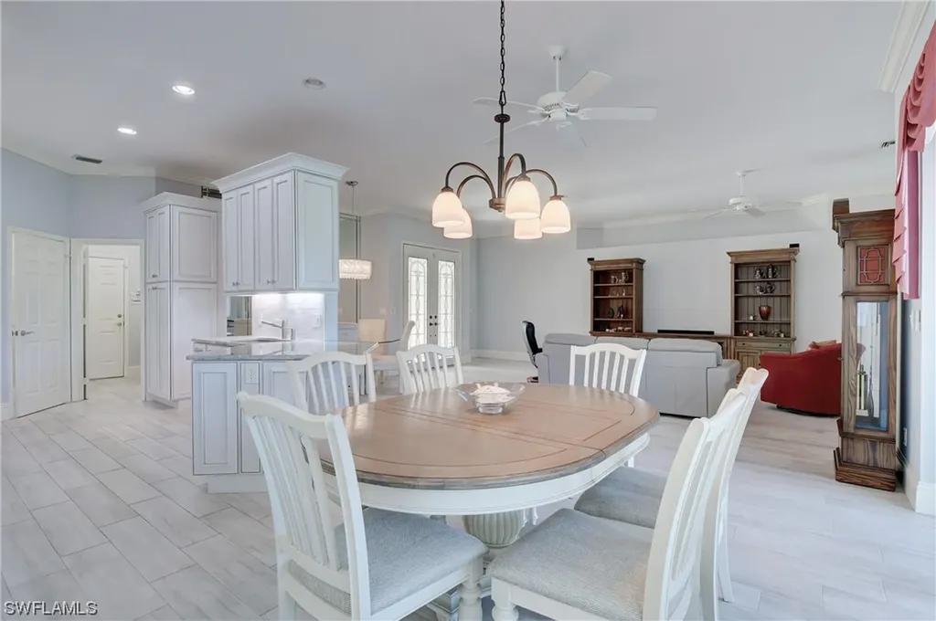 1741 York Island Drive Naples FL 34112
