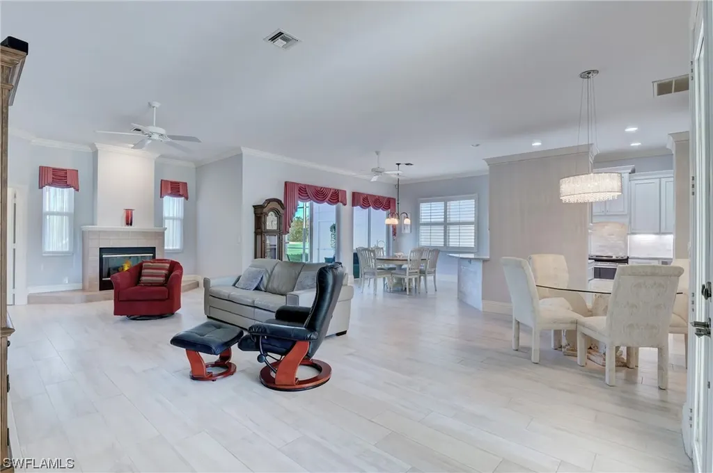 1741 York Island Drive Naples FL 34112