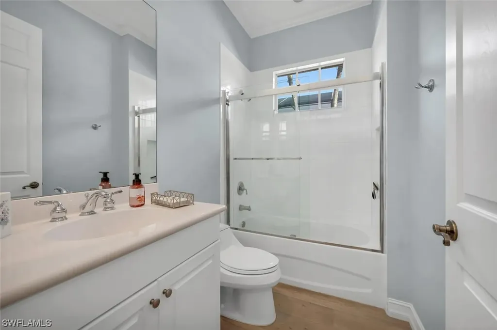 4960 Rustic Oaks Circle Naples FL 34105
