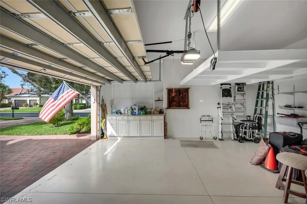 4960 Rustic Oaks Circle Naples FL 34105