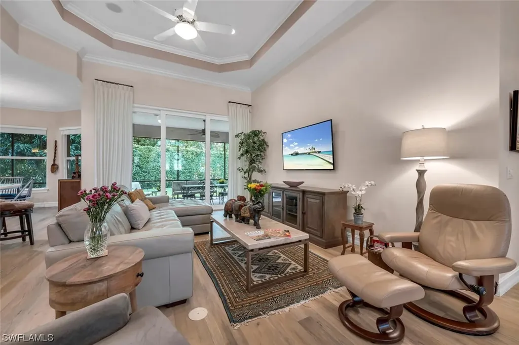 4960 Rustic Oaks Circle Naples FL 34105