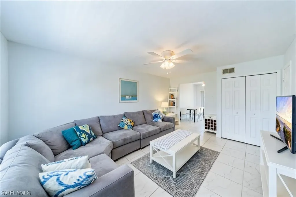1351 Delbrook S Marco Island FL 34145