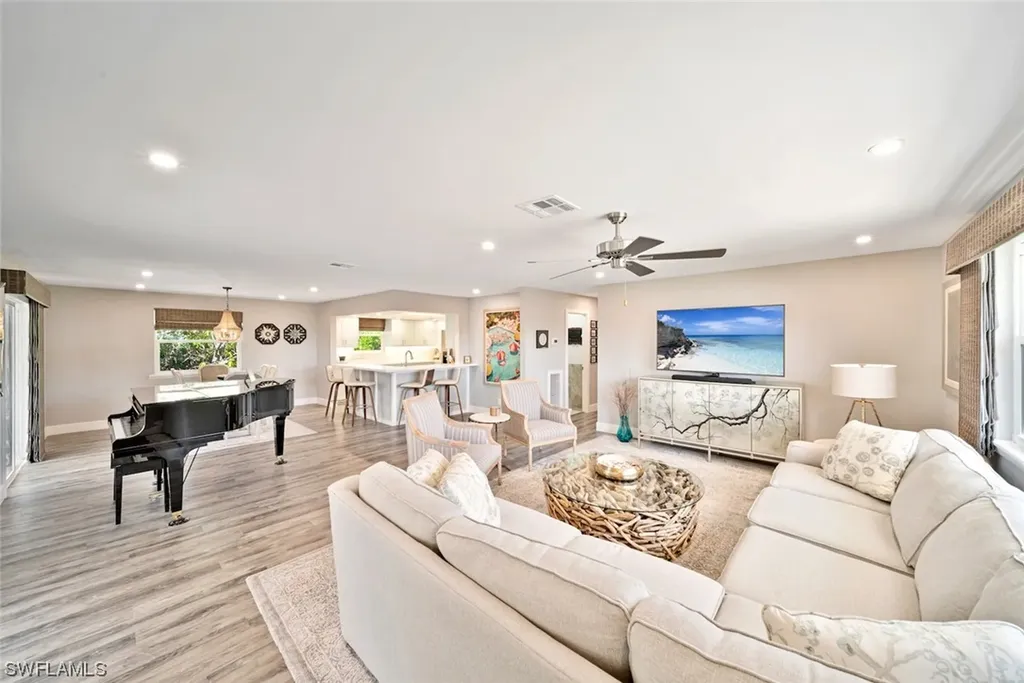 198 Southwinds Drive Sanibel FL 33957
