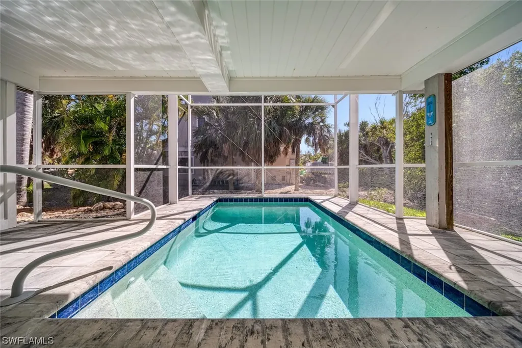 198 Southwinds Drive Sanibel FL 33957