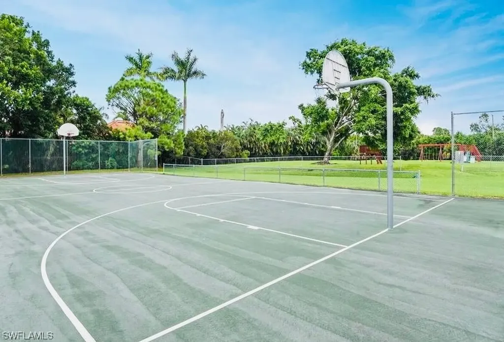 3343 Timberwood Circle Naples FL 34105