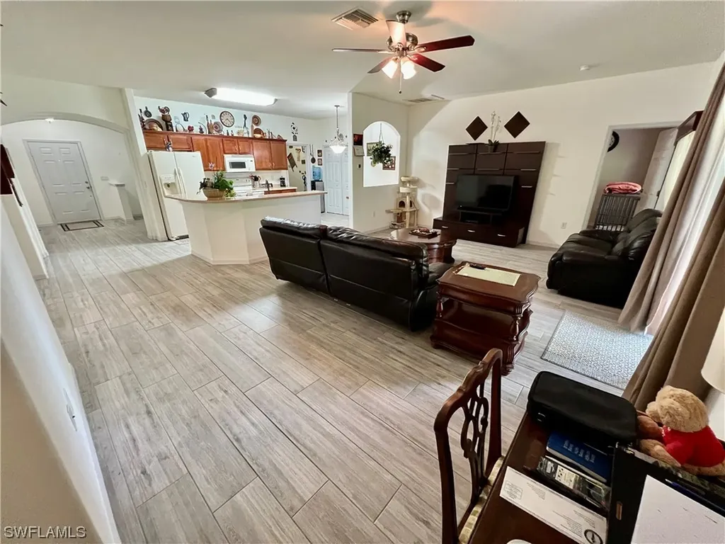 2493 Nature Pointe Loop Fort Myers FL 33905