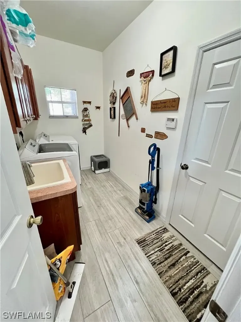 2493 Nature Pointe Loop Fort Myers FL 33905