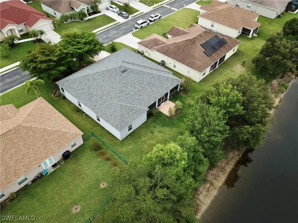 2493 Nature Pointe Loop Fort Myers FL 33905