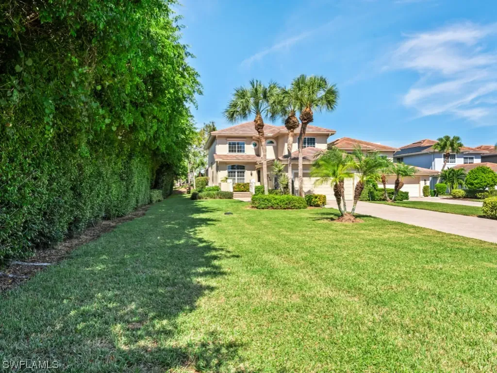 6021 Ashford Lane Naples FL 34110